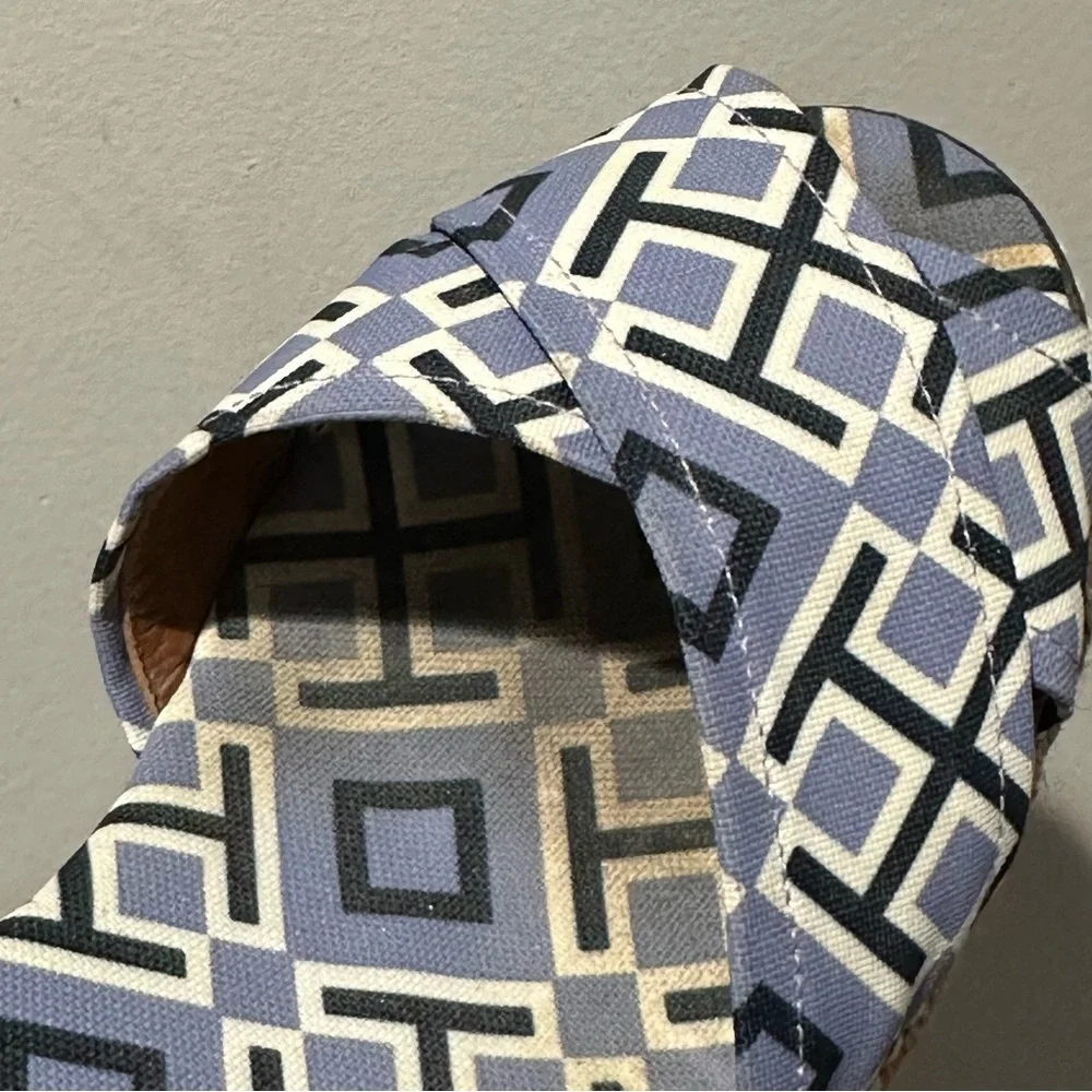 Tory Burch Navy Espadrille Wedge Ankle Strap All Over Logo Print Size 8 B